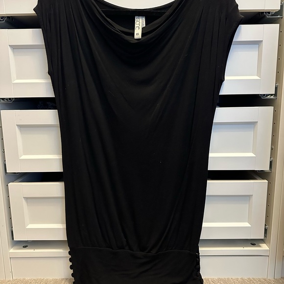 Kische Tops - Kische Black Short Sleeve Top